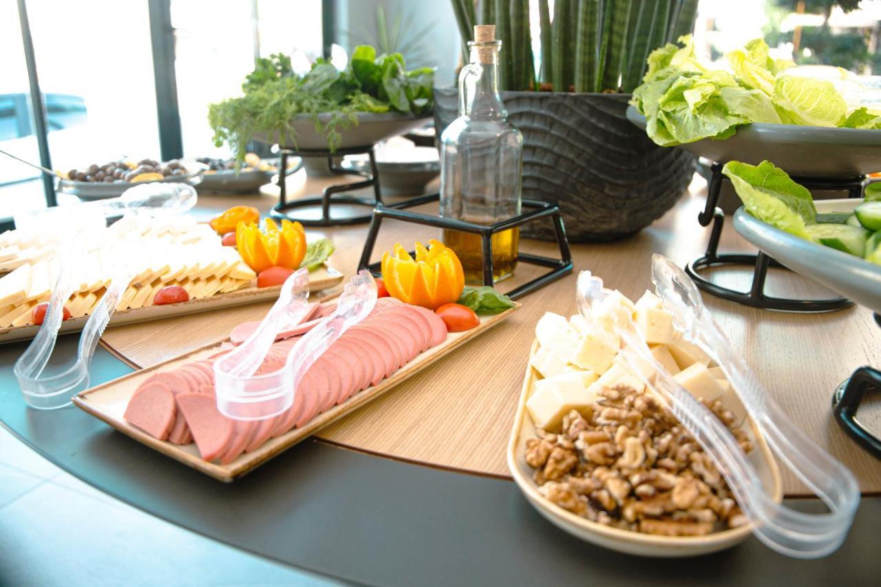 Lara Vista Hotel Suits & Spa อันตัลยา ภายนอก รูปภาพ