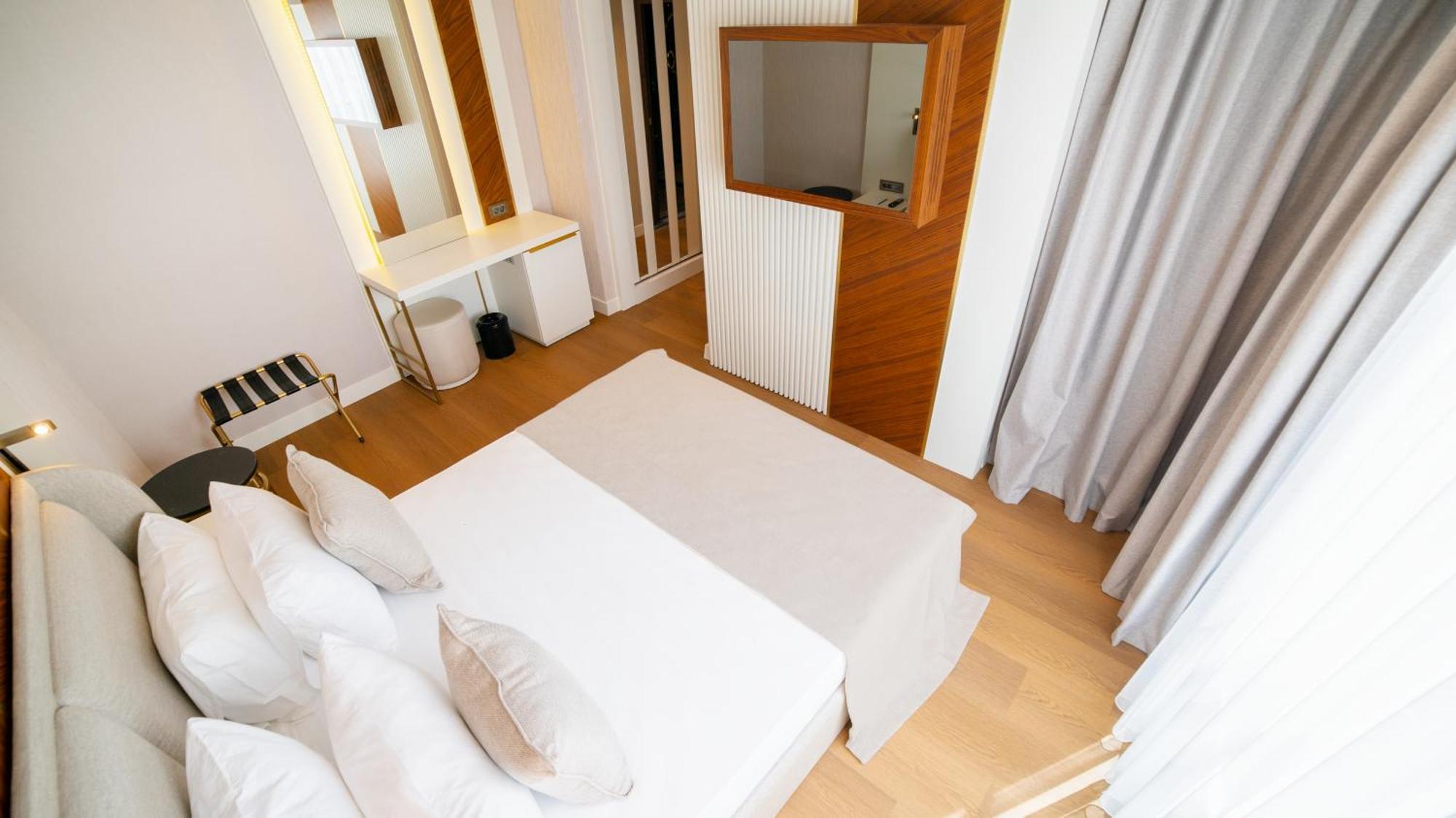 Lara Vista Hotel Suits & Spa อันตัลยา ภายนอก รูปภาพ
